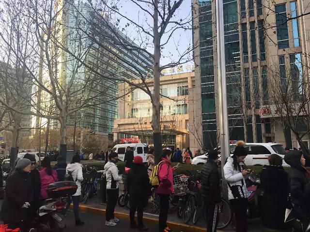 ofo还钱！直击北京总部讨债现场