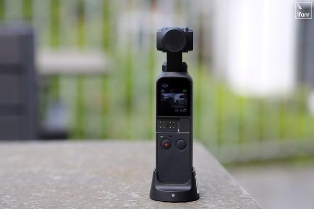 大疆口袋灵眸相机评测：目前最小的手持云台相机，好用吗？